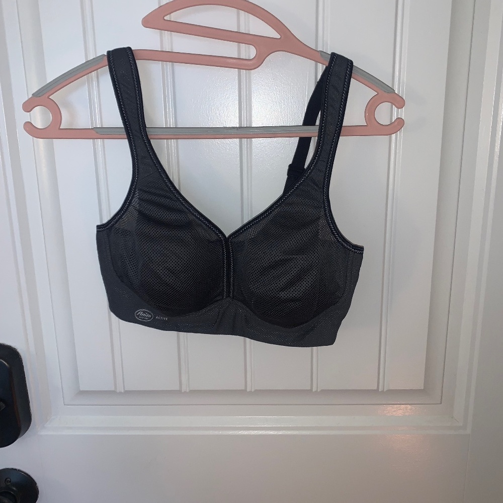 Anita sports bra